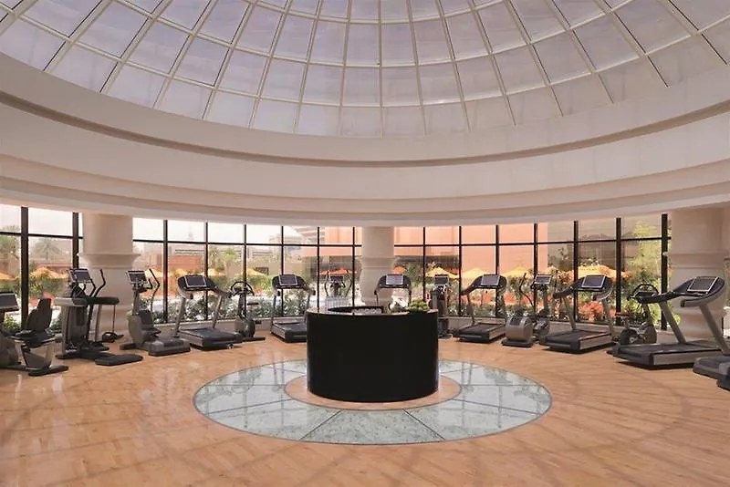 Holiday Inn Meydan Riyad 4*,